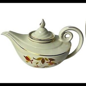 Vintage Hall’s Superior Quality Kitchenware Autumn Leaf Tea Pot w/Infuser